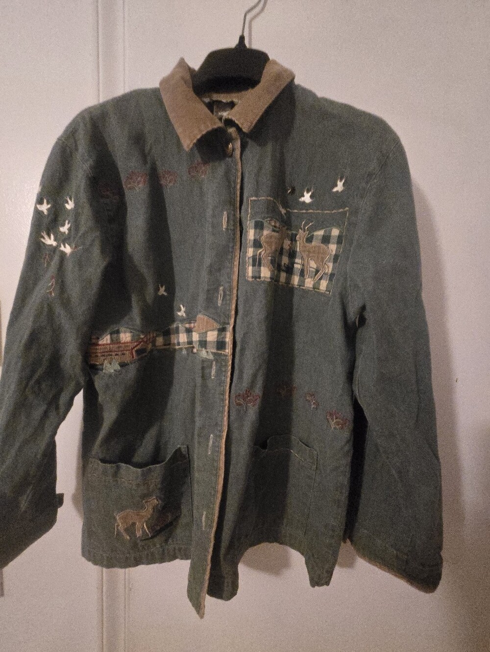 Teddy Denium Women Green Embroidered Cotton Jacket with Tan Corduroy Collar